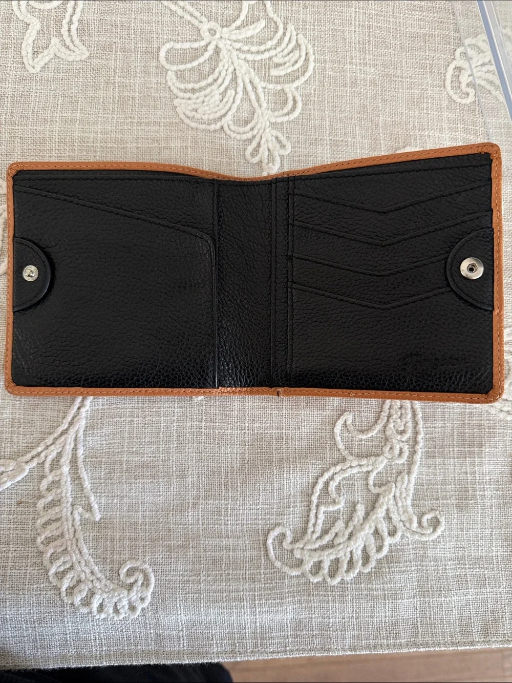 Brighton Ferrara Ritoro Naturella Tan Leather Bifold Wallet with Snap Closure